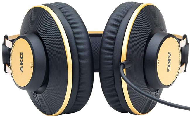 AKG K92