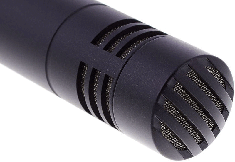 AKG P170